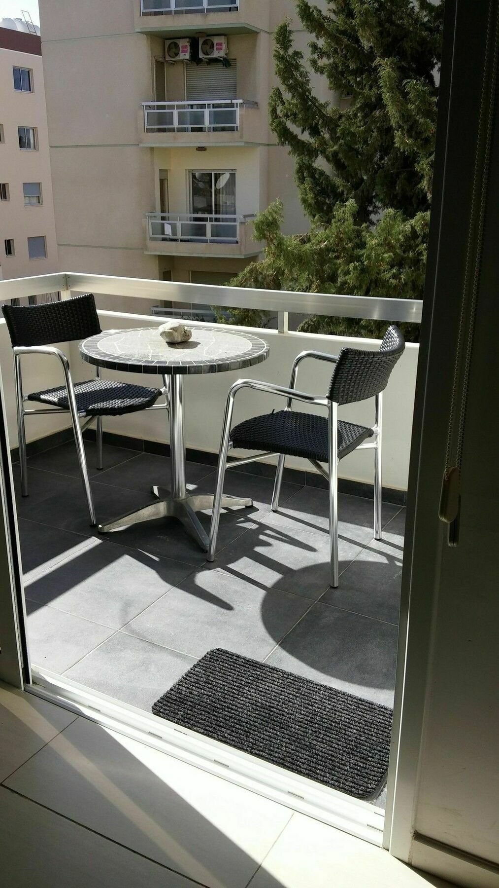 Green Valley Modern Studio Лимасол Экстерьер фото