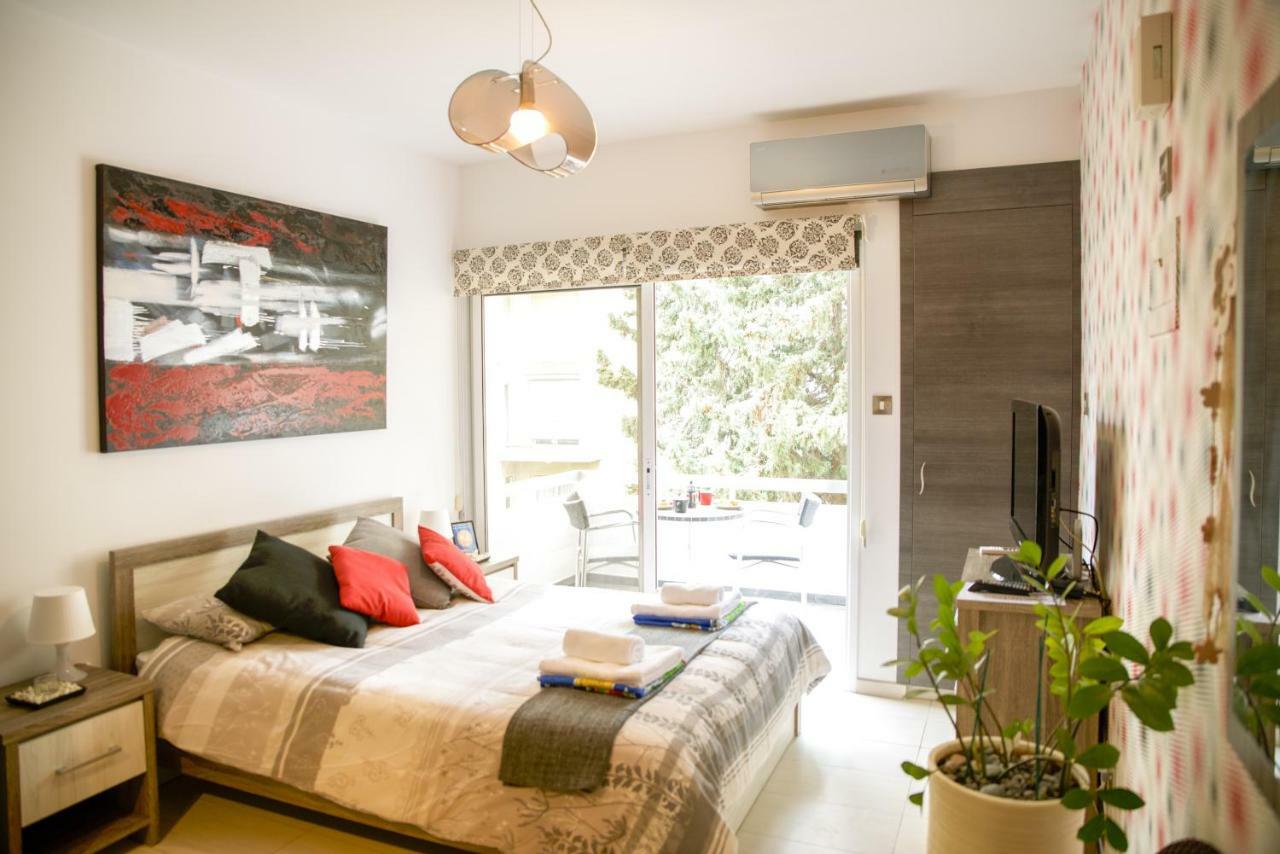 Green Valley Modern Studio Лимасол Экстерьер фото